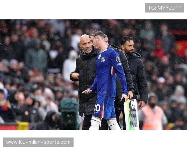 切尔西贝利斯右脚弧线球直接入网，全队冲向看台——一场梦幻般的胜利